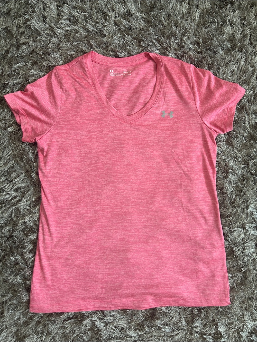 Under Armour Heathered Pink V-Neck Short Sleeve Tee
